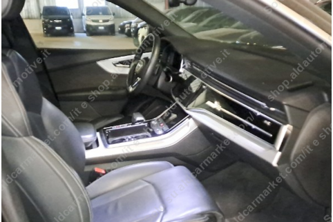 2019 Audi Q8, Dyzelinas